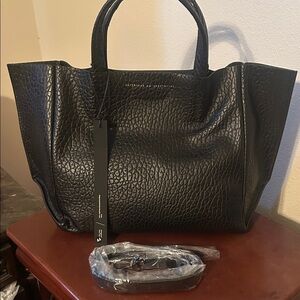 Ampersand as apostrophe Elegant Black Women's Tote Bag